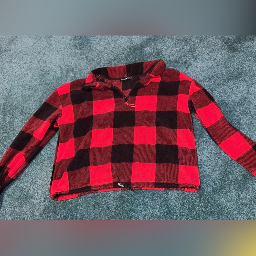 Crop top red and black flannel fleece pull over.
